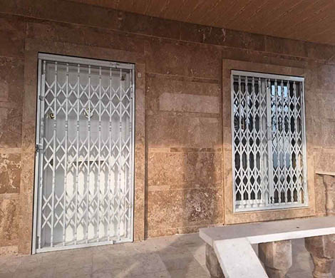 درب آکاردئونی با کیفیت بالا