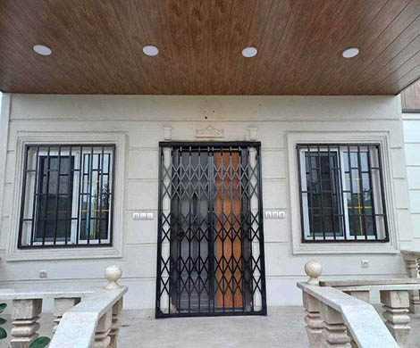 درب آکاردئونی سه گل درجه یک